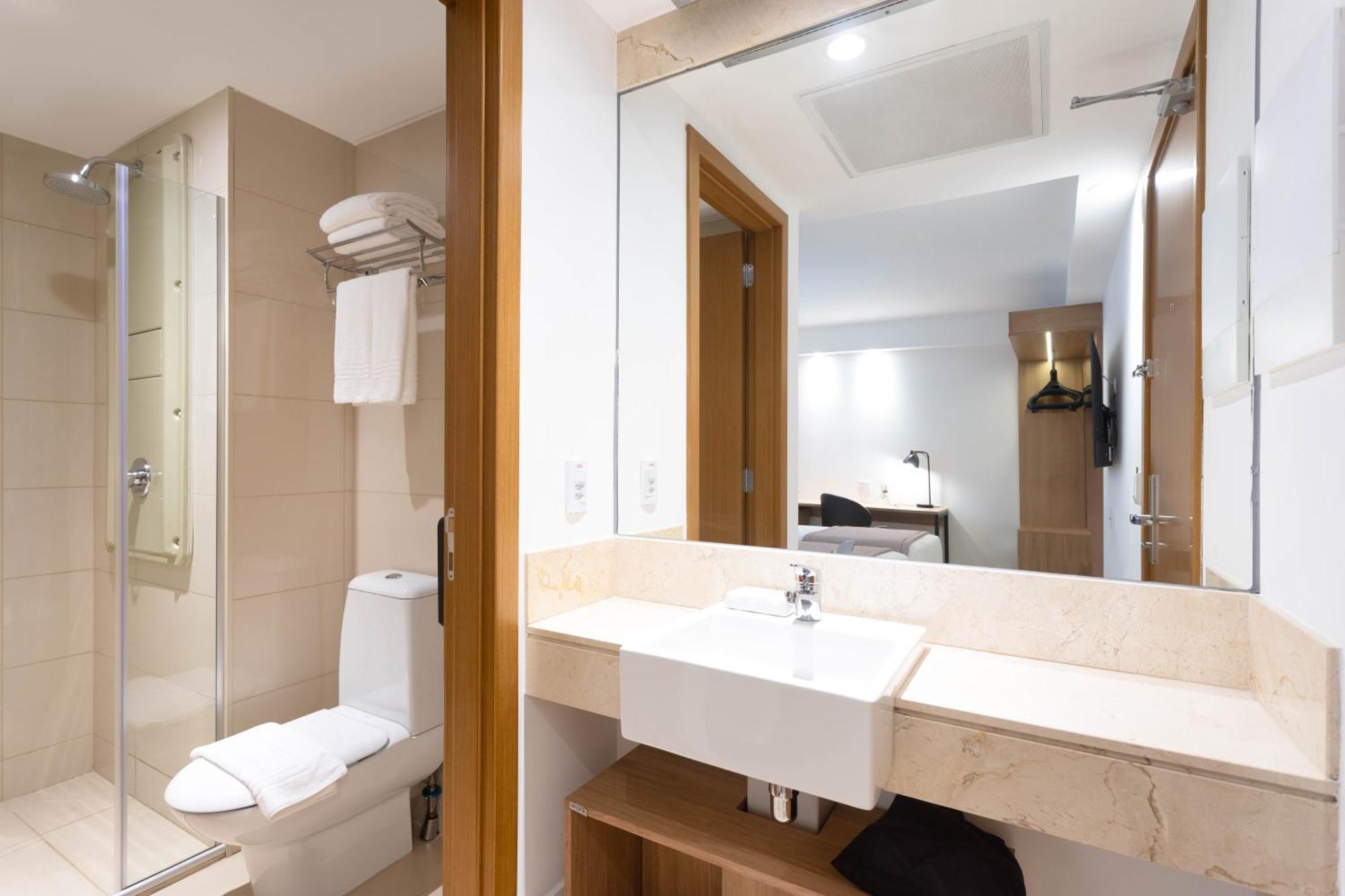 Tryp By Wyndham Brasilia Nacoes Hotell Eksteriør bilde