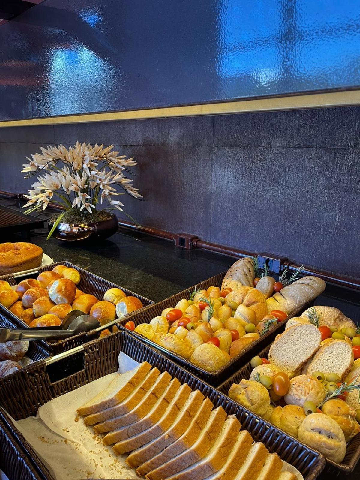 Tryp By Wyndham Brasilia Nacoes Hotell Eksteriør bilde